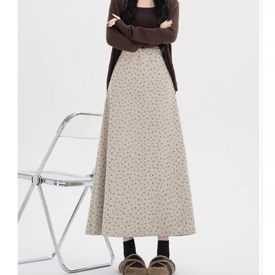 高腰显瘦毛呢半身裙女超好看冬裙