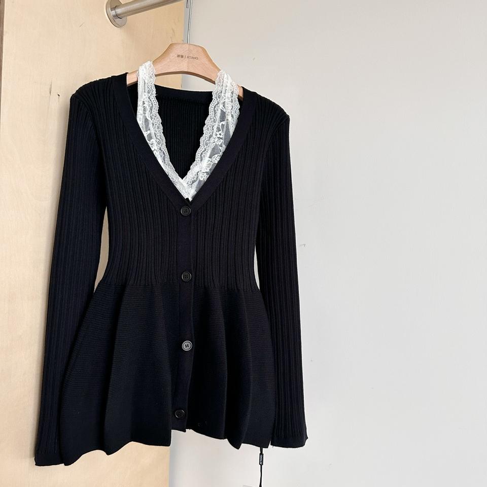 藏蓝色低领长袖V领花苞针织连衣裙女秋冬显瘦收腰气质打底短裙子