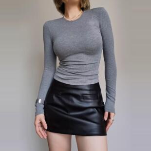 秋冬新款吃土色辣妹打底衫女圆领修身显身材姐姐上衣叠穿长袖T恤