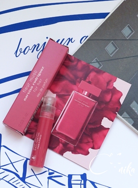 纳西索罗德里格斯Narciso诱人花卉Fleur Musc女士香水小样试管1ml