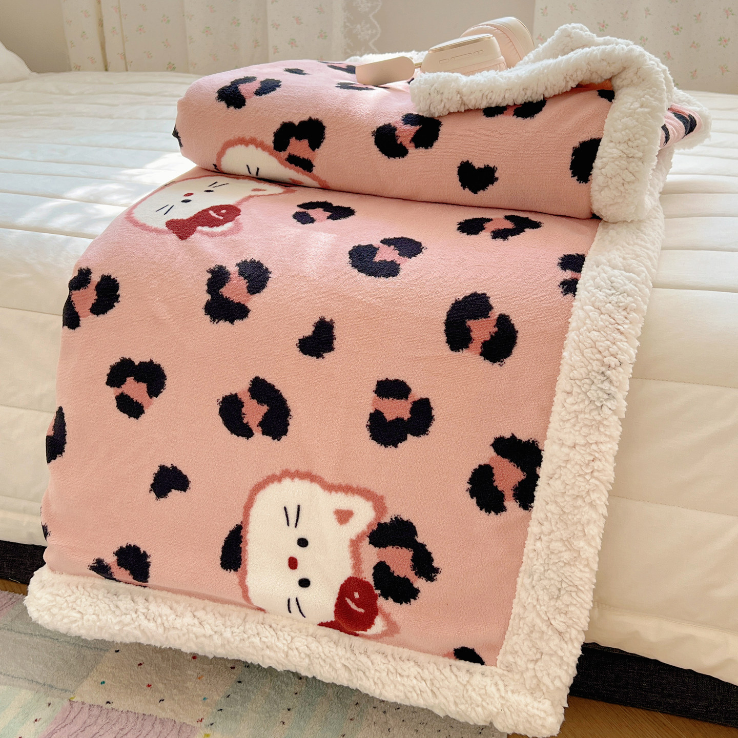 毛毯沙发盖毯羊羔绒双层秋冬季加厚珊瑚绒办公室午睡空调毯盖腿毯