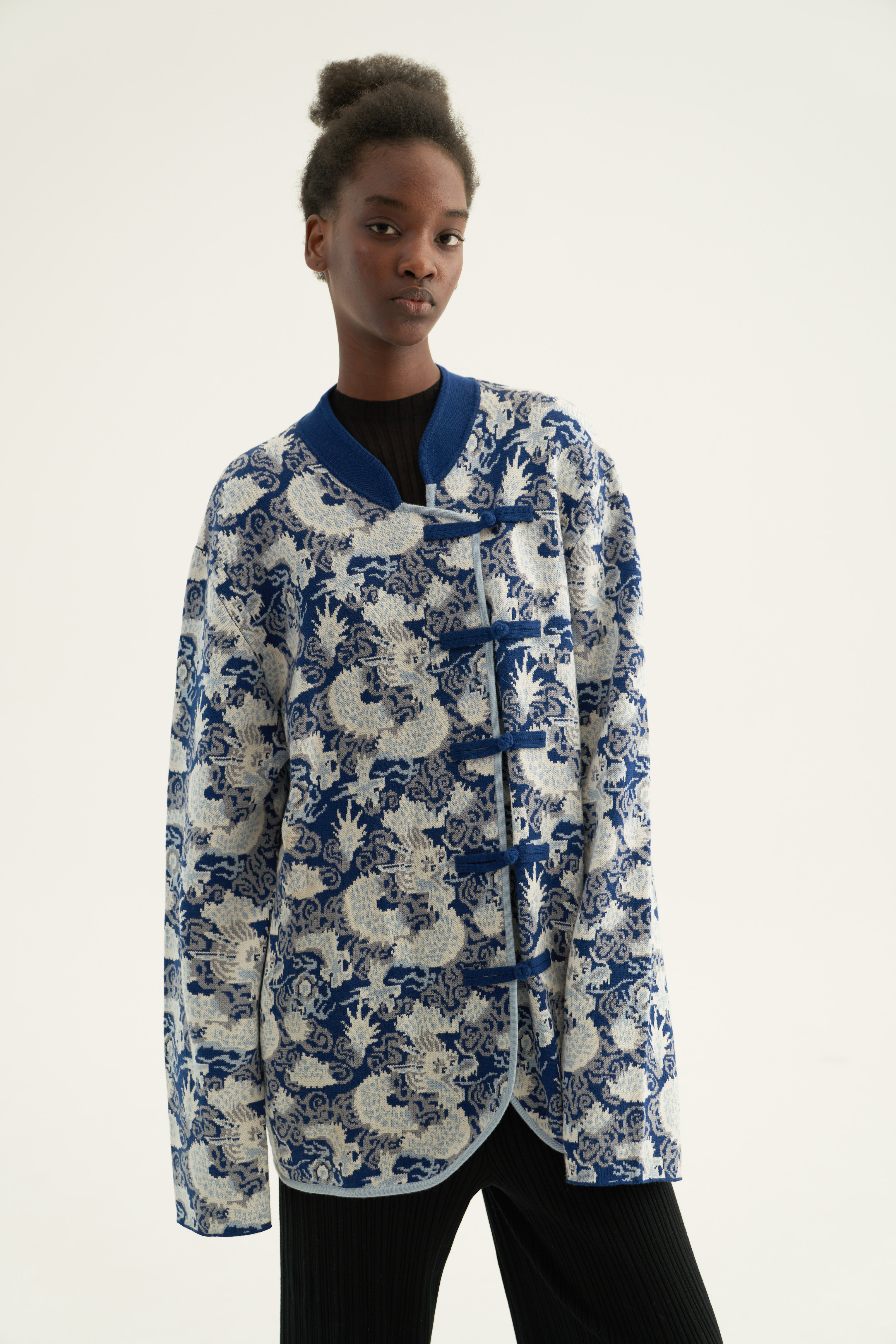 LoudeNannan龙纹羊毛毛衣