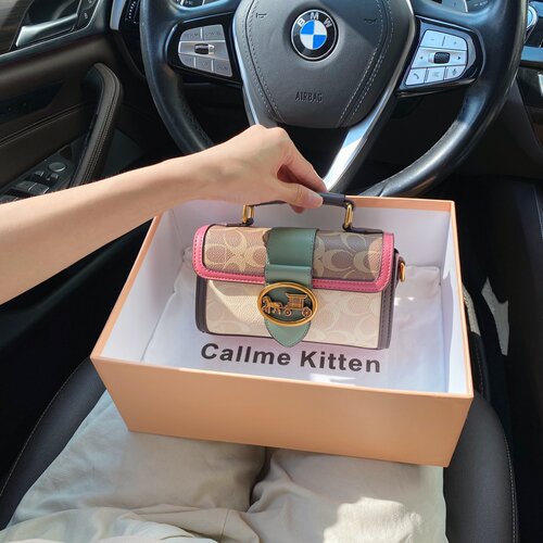 CallmeKitten高级感老花小邮差包