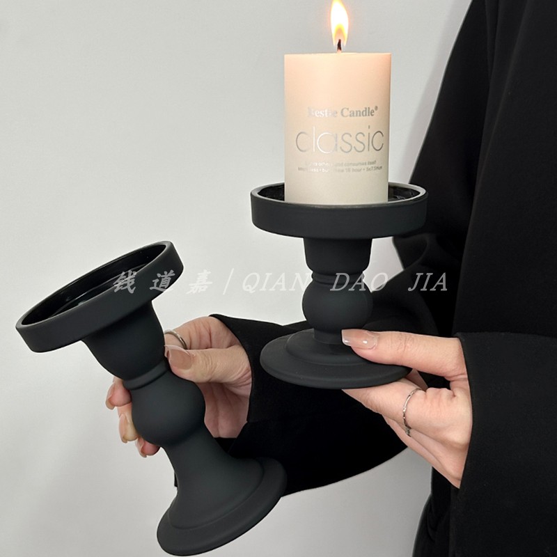 錢道嘉復古家用高級感羅馬柱燭臺