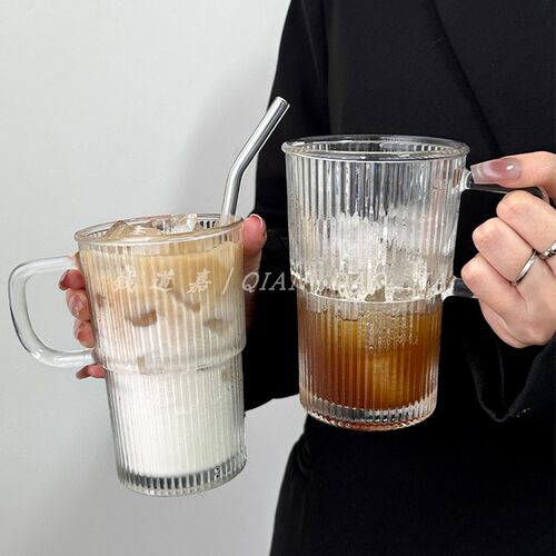 钱道嘉北欧风带把手竖条纹咖啡杯