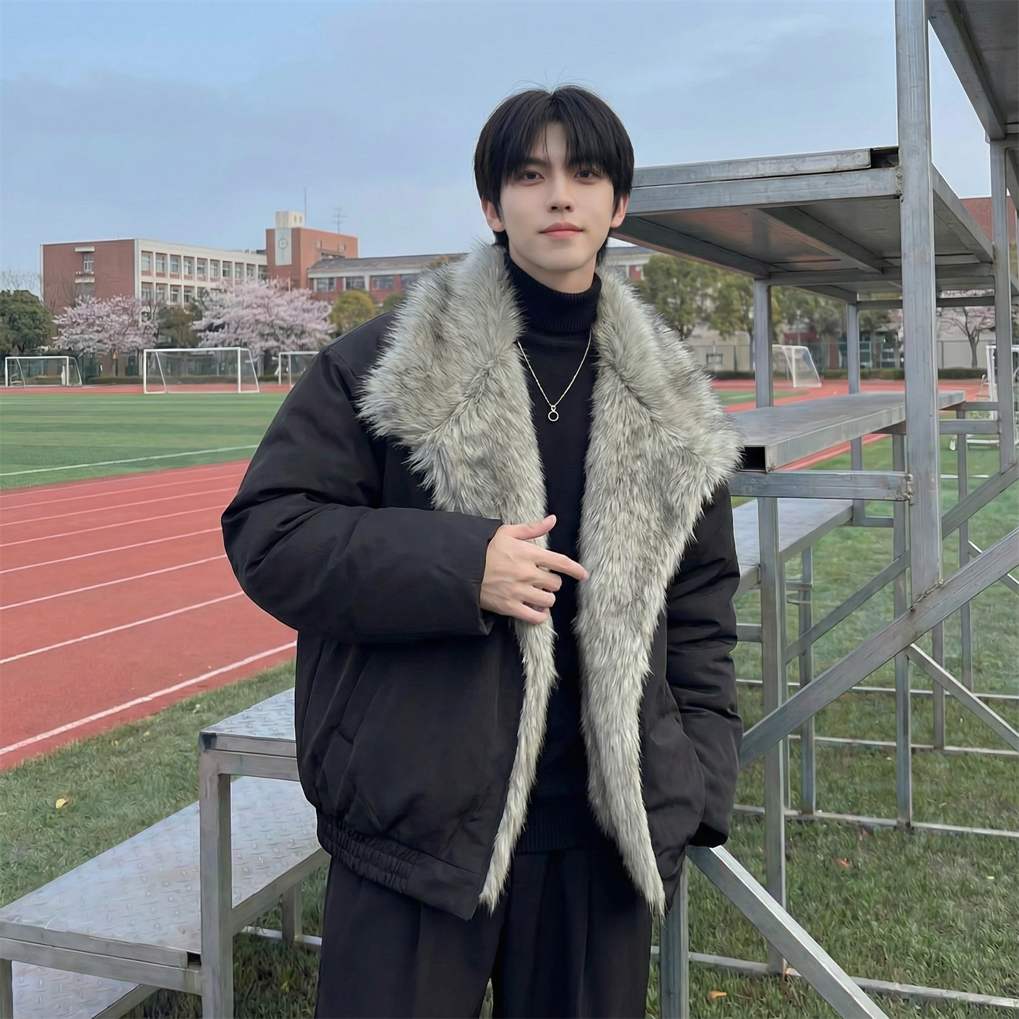 现货冬季大毛领加厚夹棉黑锻拼接棉服外套M1654-P168，男装棉衣，星座1017