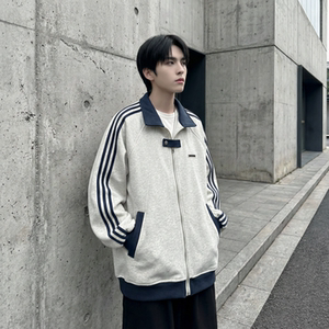 现货 2026三条杠翻领夹克男宽松休闲运动外套 现货  R238-P68图片