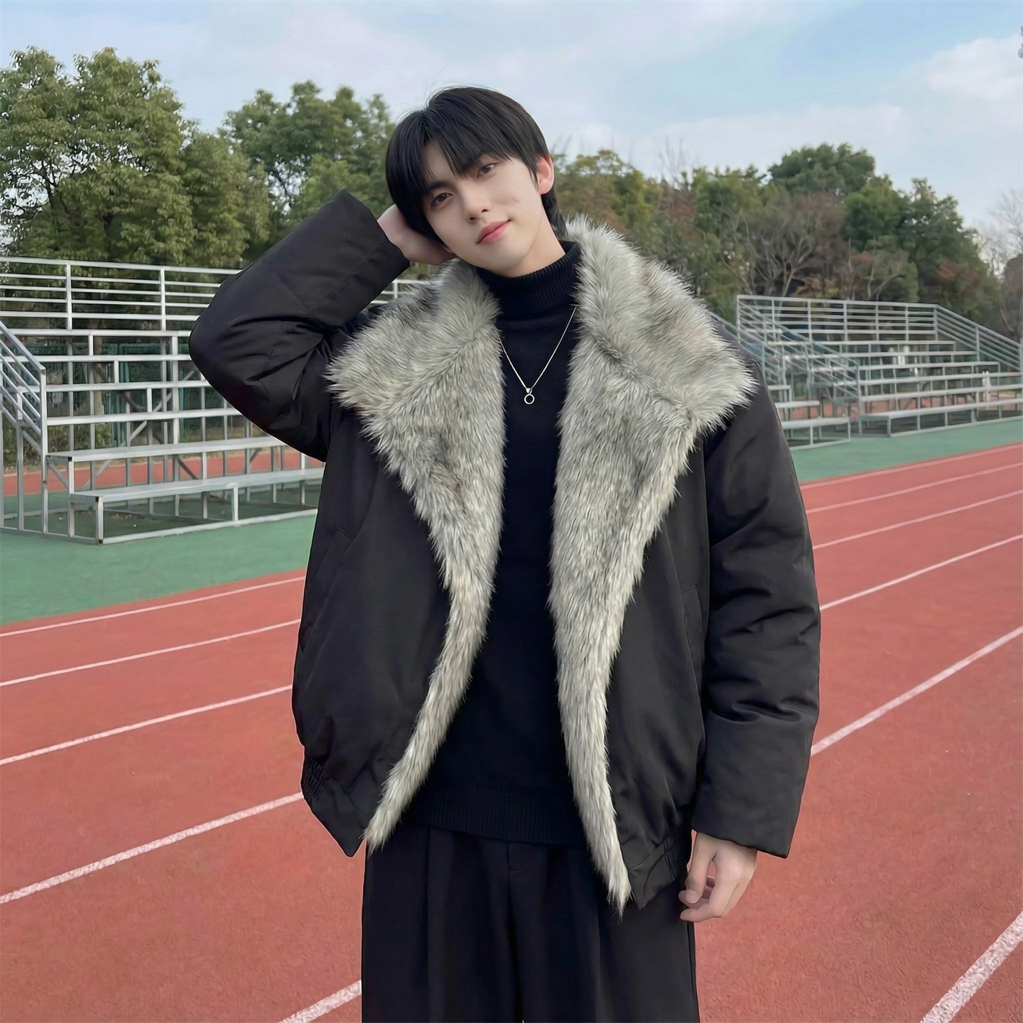 现货冬季大毛领加厚夹棉黑锻拼接棉服外套M1654-P168，男装棉衣，星座1017