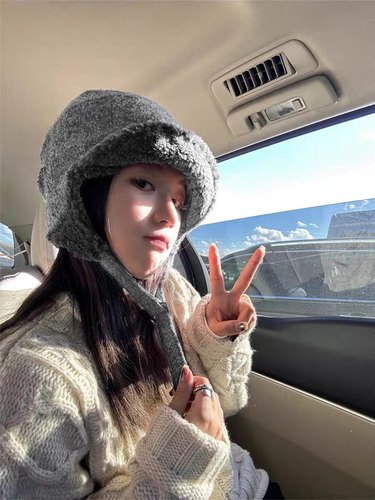 冬季毛绒雷锋帽大头围防风护耳保暖飞行帽女针织毛线帽李兰迪同款