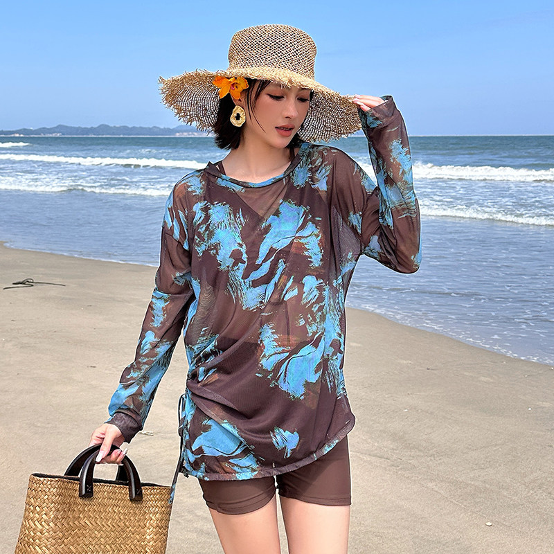 度假泳衣女大码三件套分体泡温泉微胖女孩遮肉平角比基尼长袖罩衫