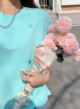 2026 women clothes短袖t恤女年夏装新款洋气圆领爱心刺绣宽松韩