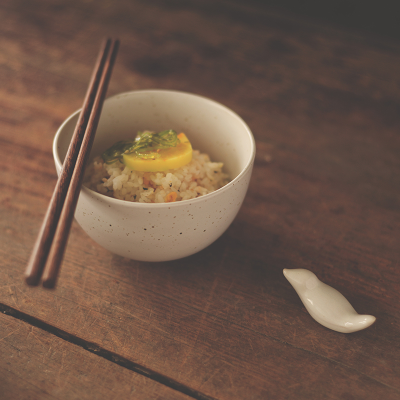 黑白吃饭小碗特别好看的饭碗