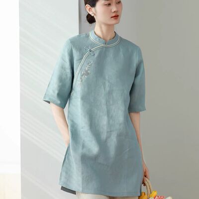 夏季浅蓝棉麻绣花斜襟盘扣茶服衬