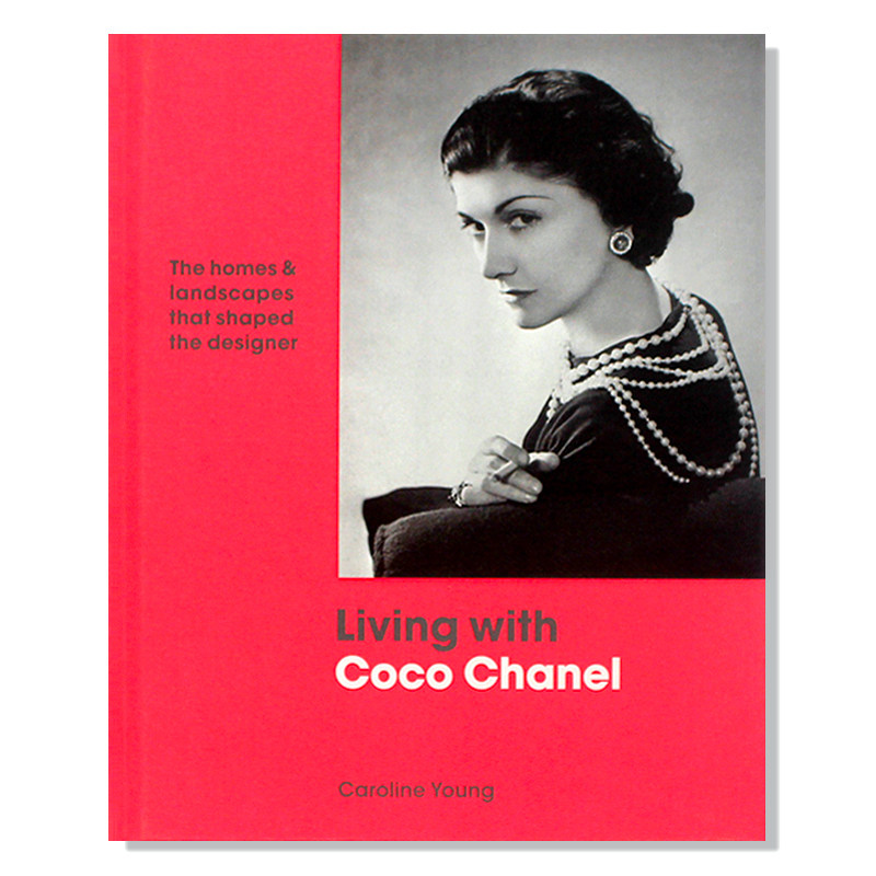 现货 Living with Coco Chanel 与可可·香奈儿一起生活 精美插画传记非凡故事 经典档案图像设计图纸展示 当代摄影画册 进口原版