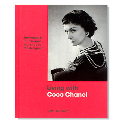 现货 Living with Coco Chanel 与可可·香奈儿一起生活 精美插画传记非凡故事 经典档案图像设计图纸展示 当代摄影画册 进口原版