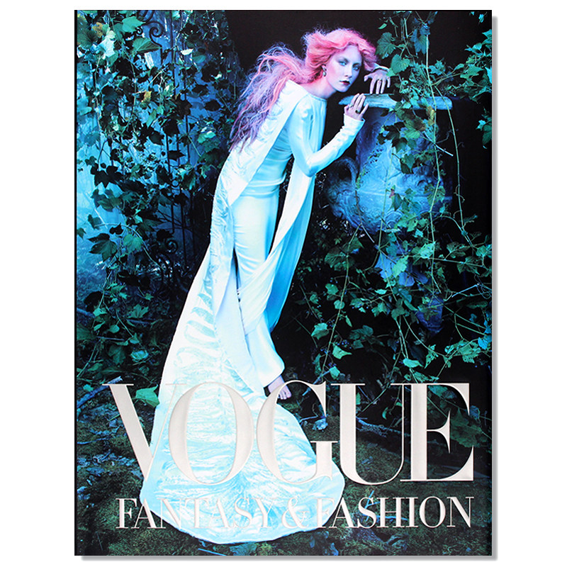 现货包邮 Vogue: Fantasy & Fashion 奇幻与时尚VOGUE杂志 格林兄弟到未来场景奇幻时尚故事 时尚服装 大开本 英文原版