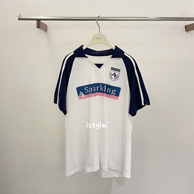 2026春季istyle韩版运动风球衣撞色V领短袖T恤女字母印花上衣潮