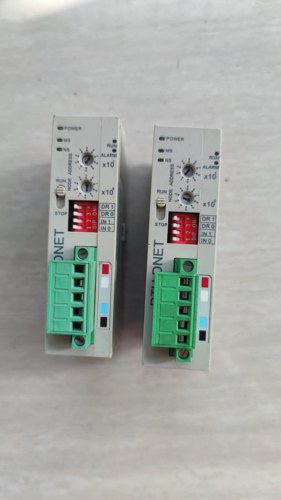 台达PLC扩展模块RTU-DNET成色实物图 功能正常