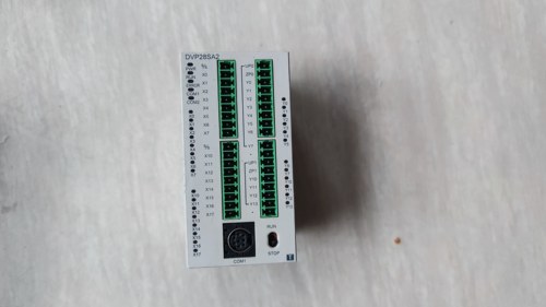 台达PLC DVP28SA211T成色实物图 功能正常