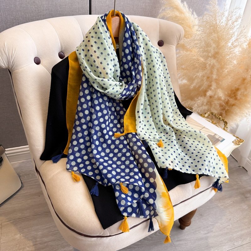 2025新款夏季文艺百搭波点复古棉麻围巾流苏薄款防晒丝巾旅游披肩