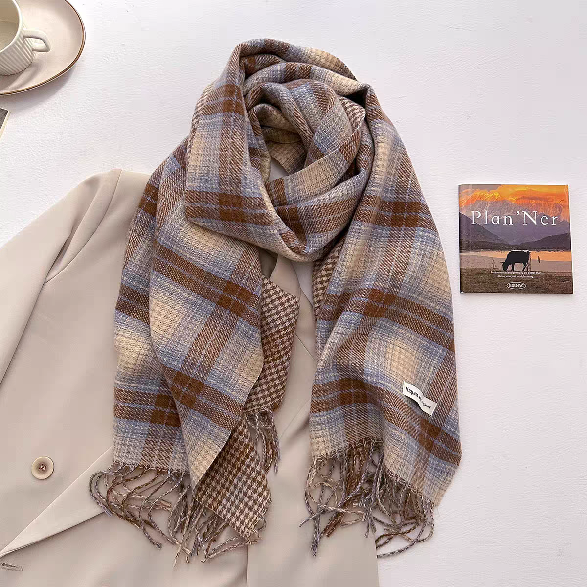 秋冬季新款仿羊绒欧美风格纹围巾男女韩版百搭氛围感加厚保暖围脖