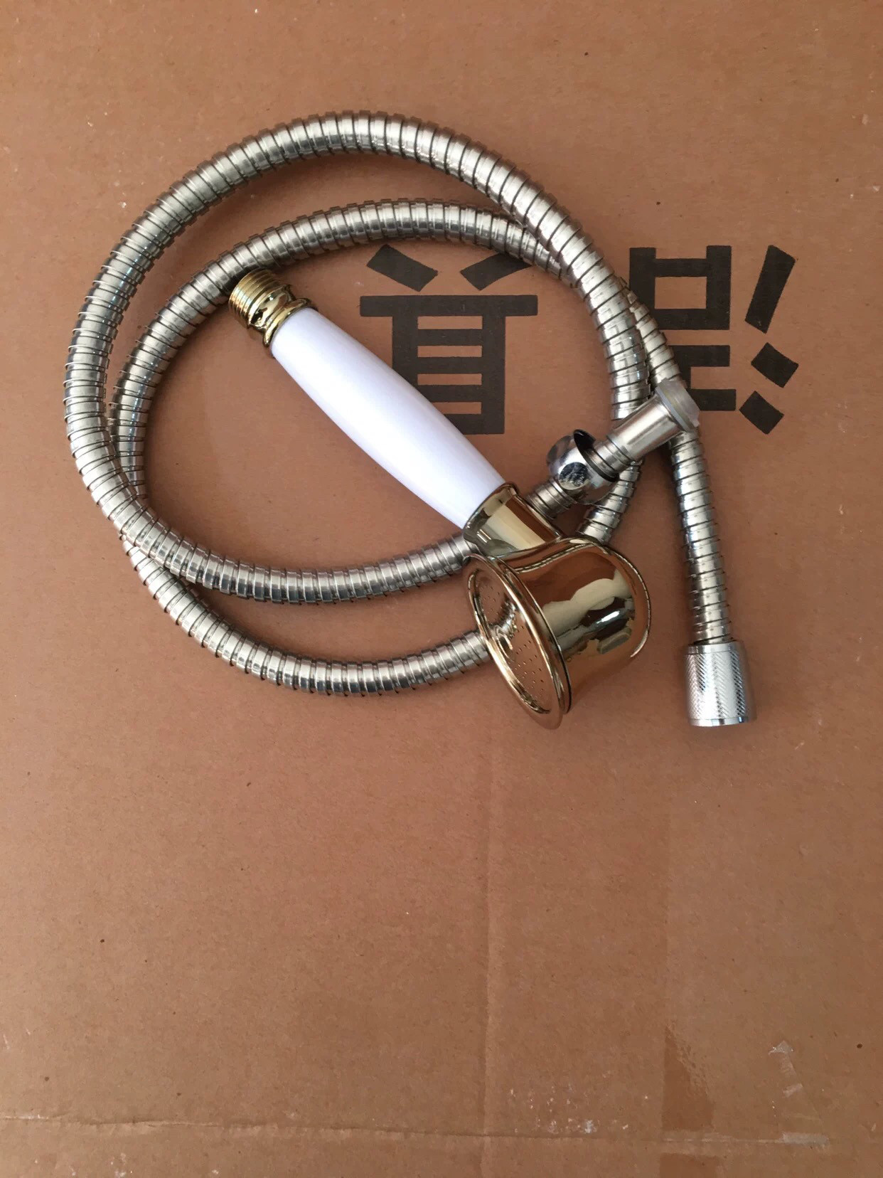 水龙头淋浴简单 直出花洒配件