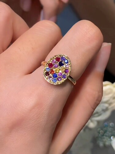 1克拉天然彩色宝石戒指 红绿蓝宝石 18k金镶嵌 金重3g 多彩耀眼