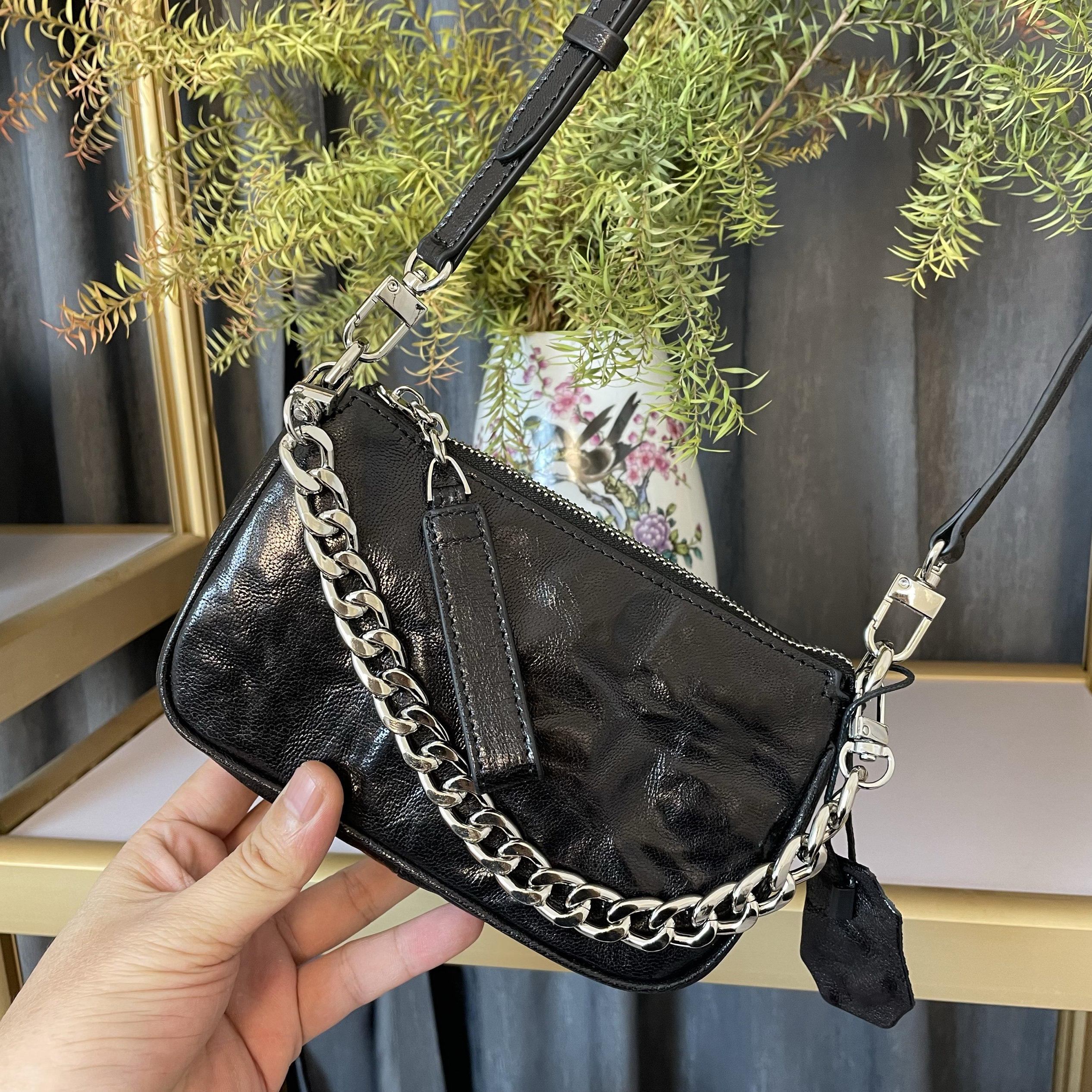 2026新款潮真皮女包小众法棍包高级质感链条手提单肩斜跨小包包女