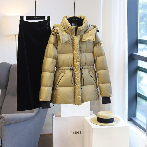 90白鹅绒加厚保暖鹅绒服女短款2025冬季收腰显瘦连帽羽绒服女外套