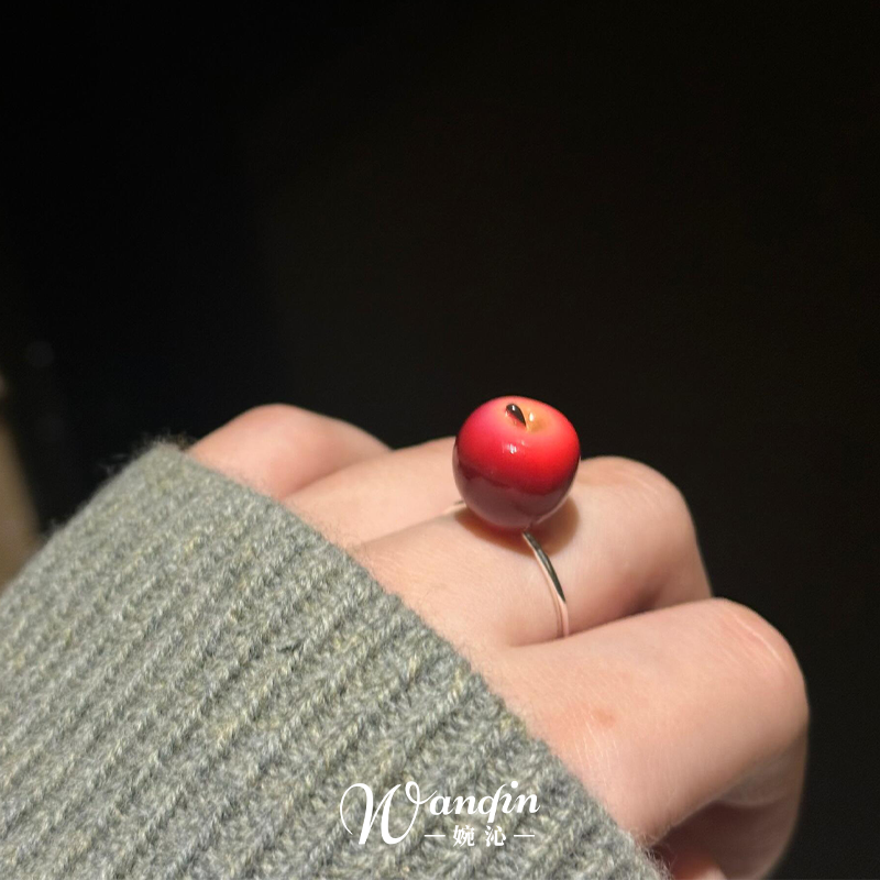 圣诞可爱童趣红苹果戒指