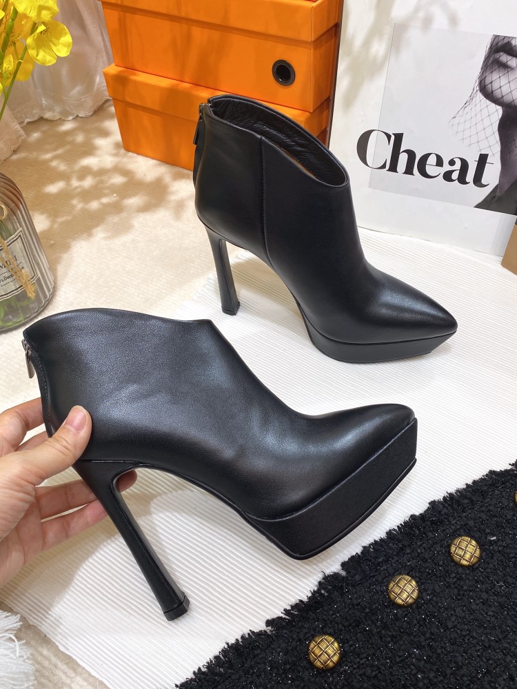 细高跟防水台短靴黑色气质裸靴女