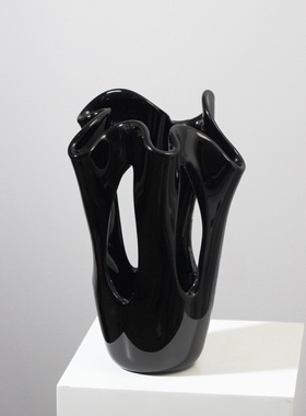 中古风创意黑色镂空手工琉璃花瓶插花水培样板间居家酒店软装摆件