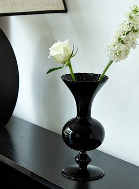 玻璃花瓶烛台 北欧创意黑色玻璃花瓶烛台 款式多样 简约铁艺烛台