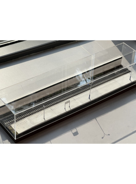 现货AVIGATOR火车模型 1:87 HO比例 展示盒60cm带透明防尘罩