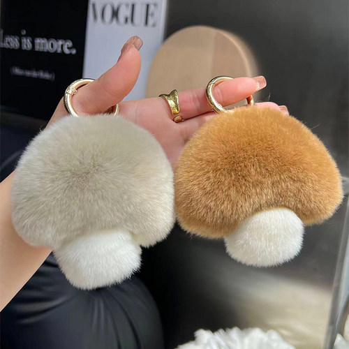 钥匙扣可爱小蘑菇包包挂饰礼物