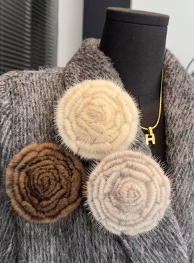 cc皮草气质百搭水貂毛女花朵胸针