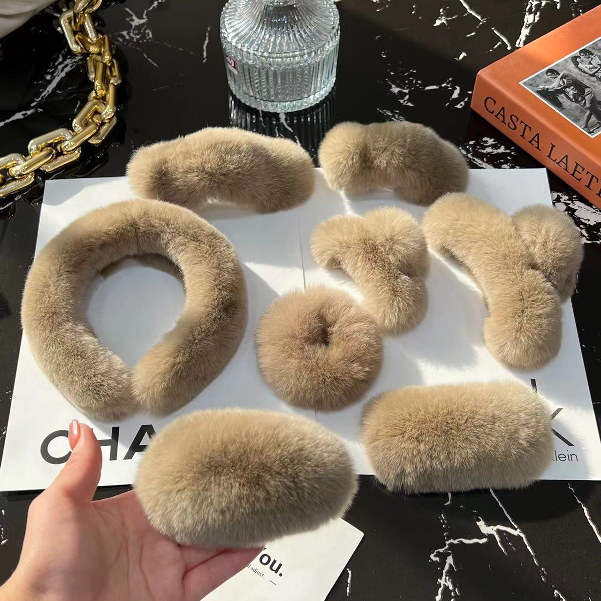 CC家加大号抓夹鲨鱼夹獭兔毛韩国