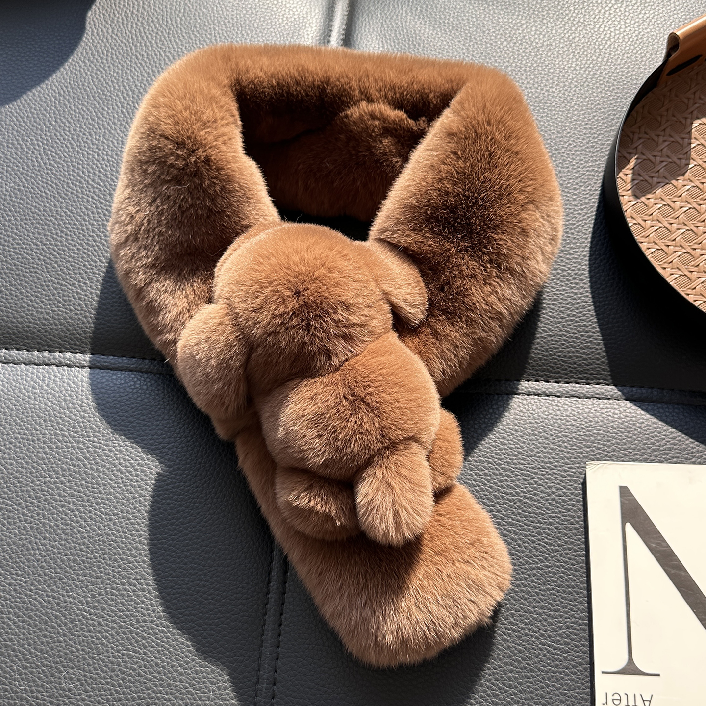 可爱真獭兔毛小狗围巾保暖围脖