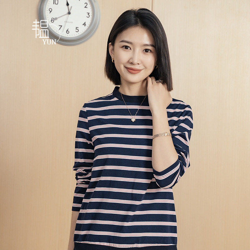 yun韫春季2024新款圆领t恤宽松休闲百搭时尚条纹长袖针织女士女装