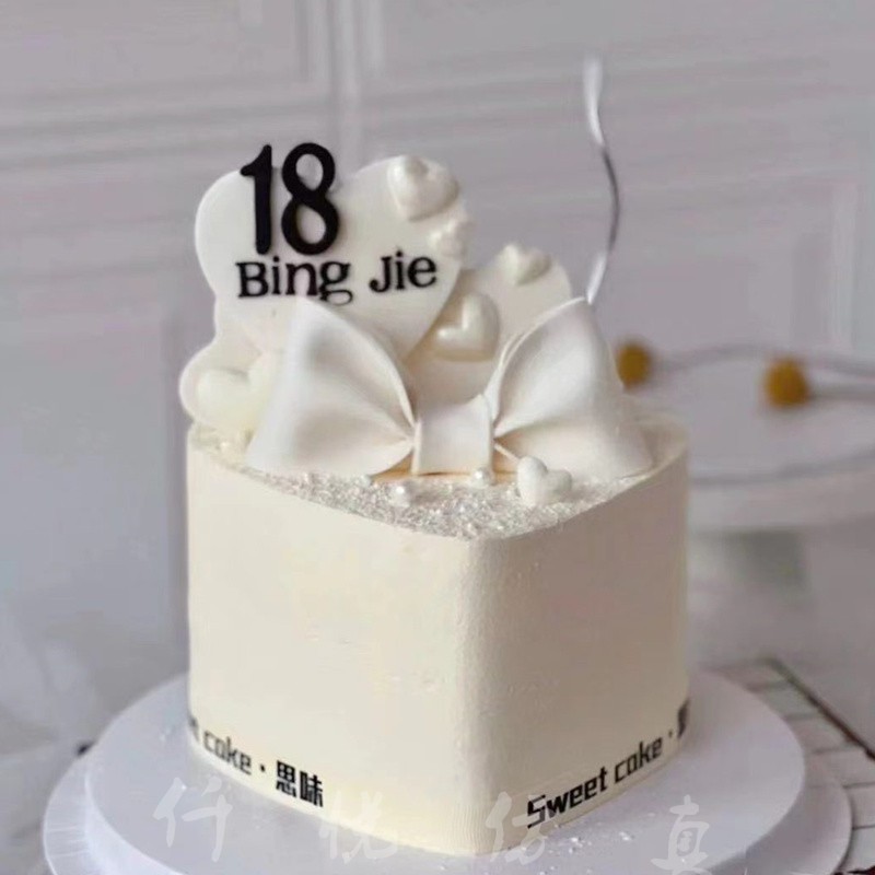 精美生日纪念爱心网红天鹅蝴蝶结创意新款橱窗仿真蛋糕模型定制