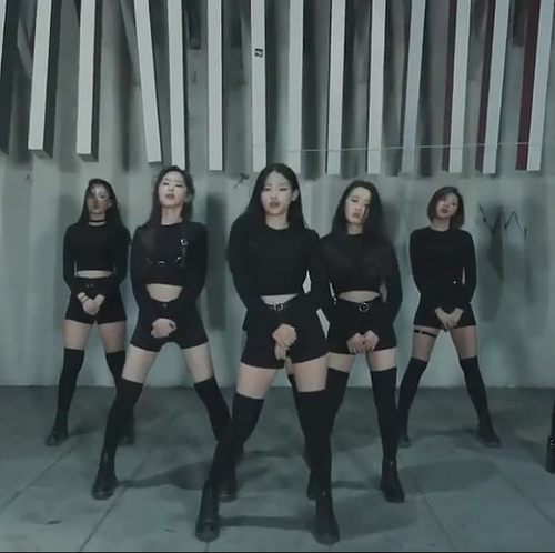 韩版性感黑色演出夜店打歌服