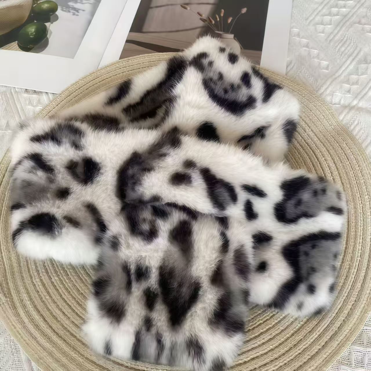 柔软毛毛围巾韩版豹纹日系秋冬