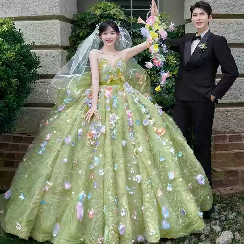 影楼新款高级感法式花仙子婚纱主题摄影服装韩式彩纱拍摄礼服绿色
