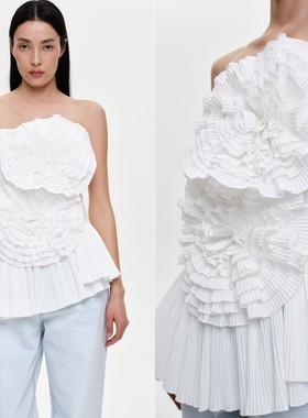 source unknown24夏 性感露背设计感压褶立体花朵法式抹胸