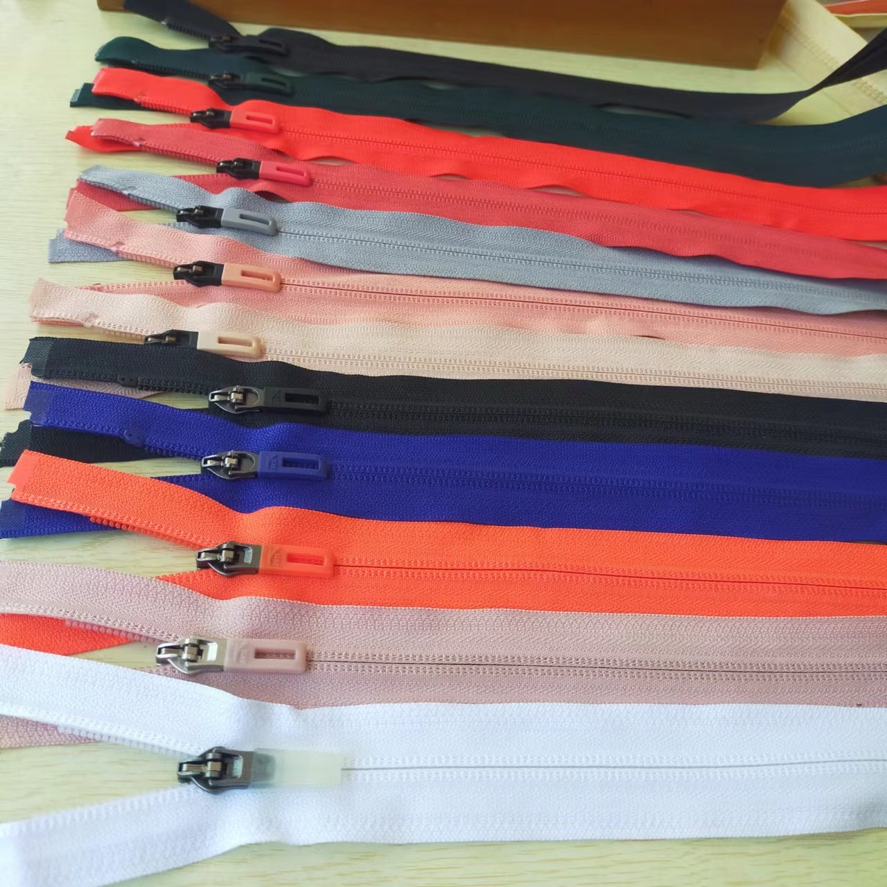 YKK|SBS 5호 7호 나일론 리버스 지퍼 가디건 코트 코튼 다운 재킷 지퍼 29세 이상 무료우송