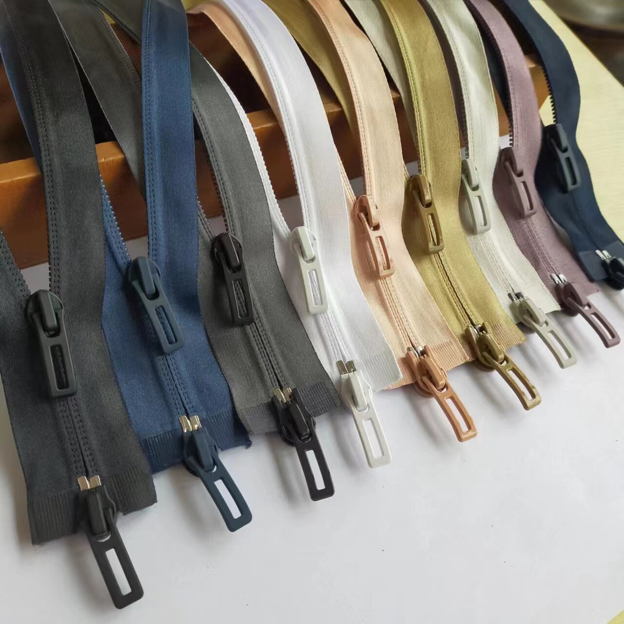 ideal/hsd 高档缎面5号7号反装双头双开拉链 光泽好质量 满29包邮