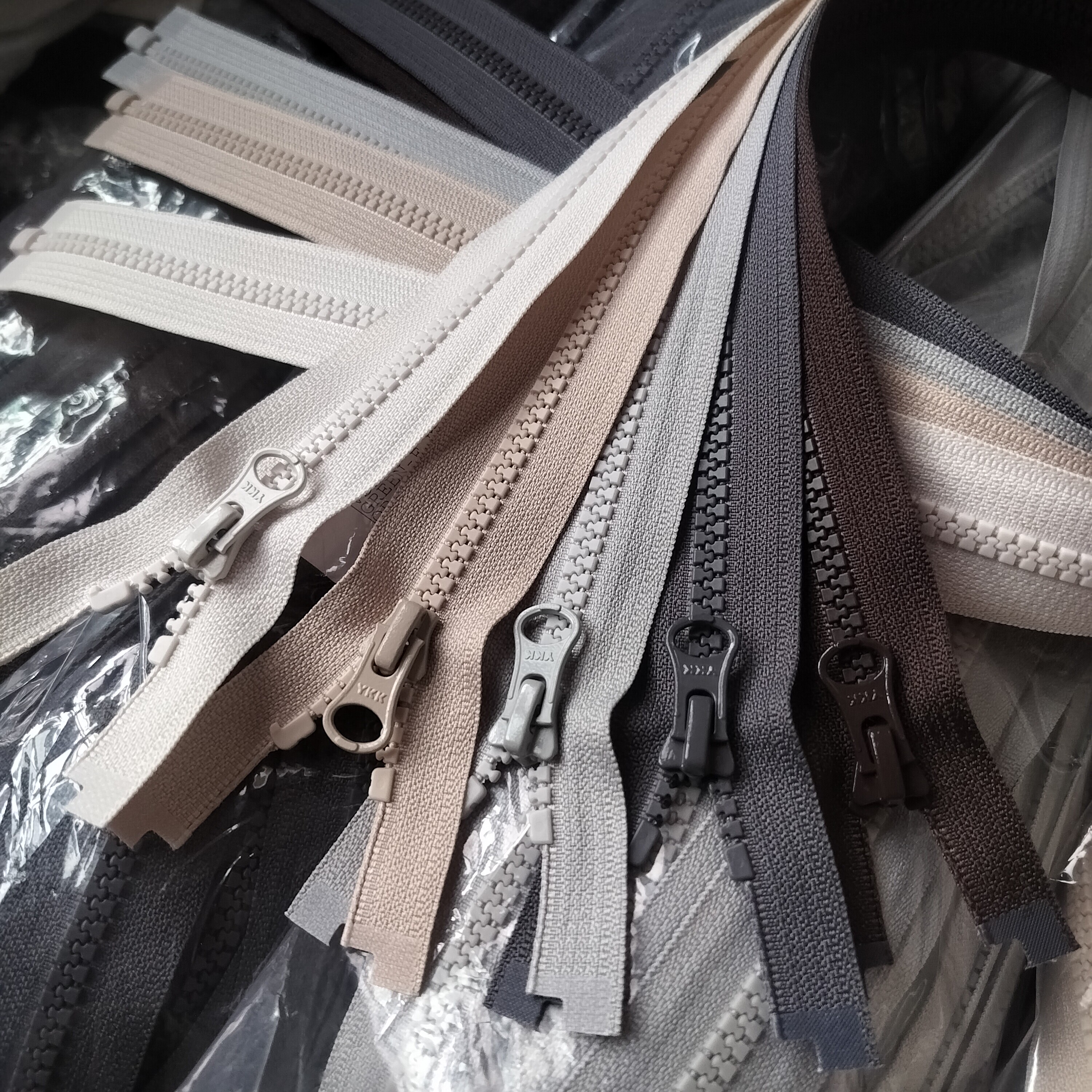 YKK5号树脂拉链 80cm 精品单头开尾拉锁可定制米白咖啡满29包邮图片