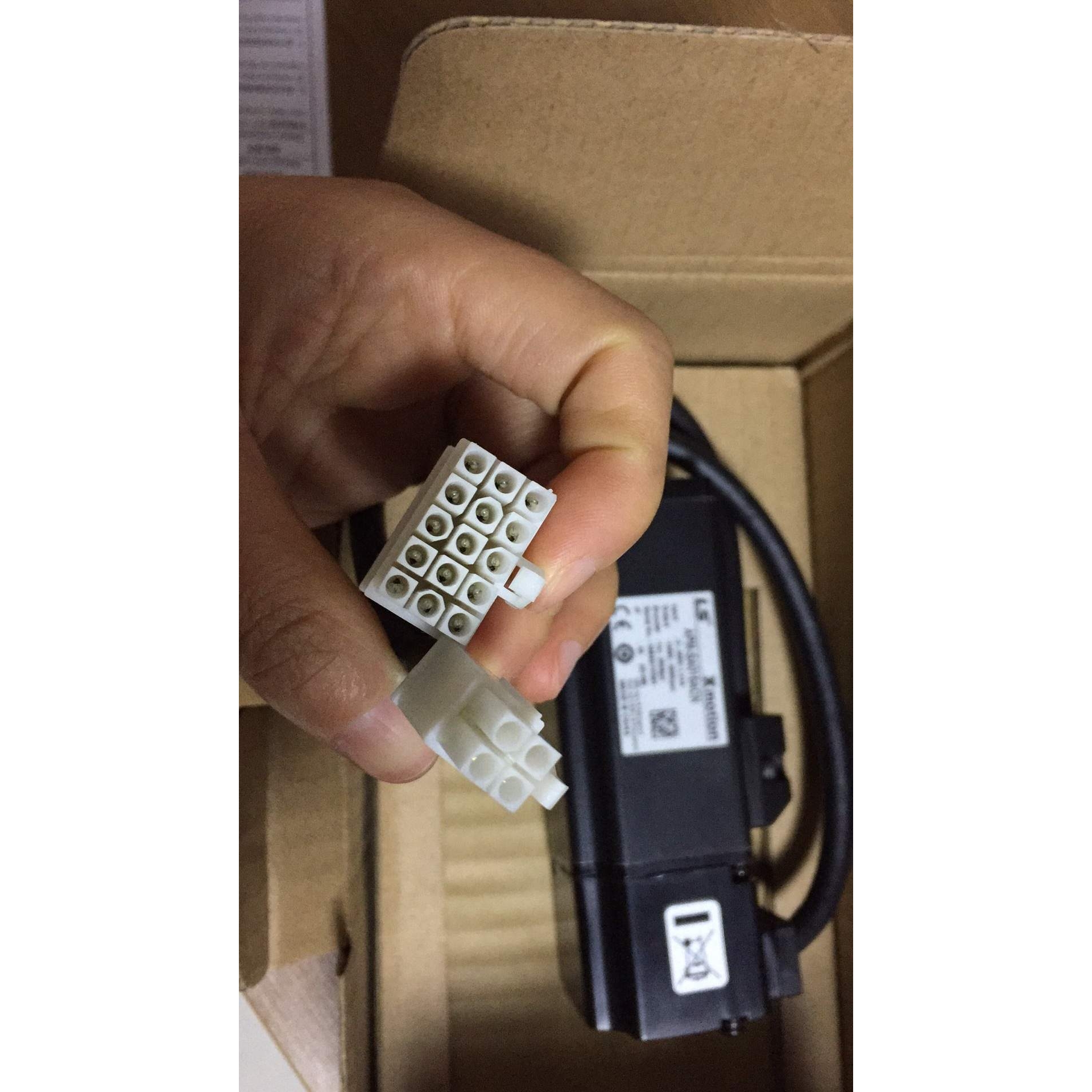 LS 伺服电机APM-SE30ADK/APM-SC08ADK APM-SC20ADK APM-SE20ADK