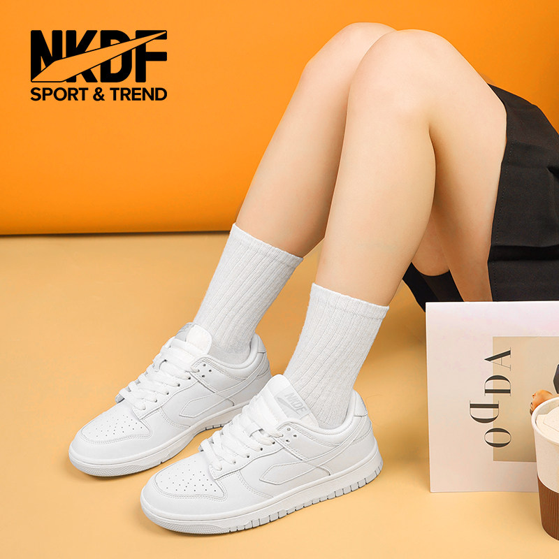 NKDF板鞋女秋冬季女鞋2025新款休闲鞋潮流厚底增高学生百搭小白鞋