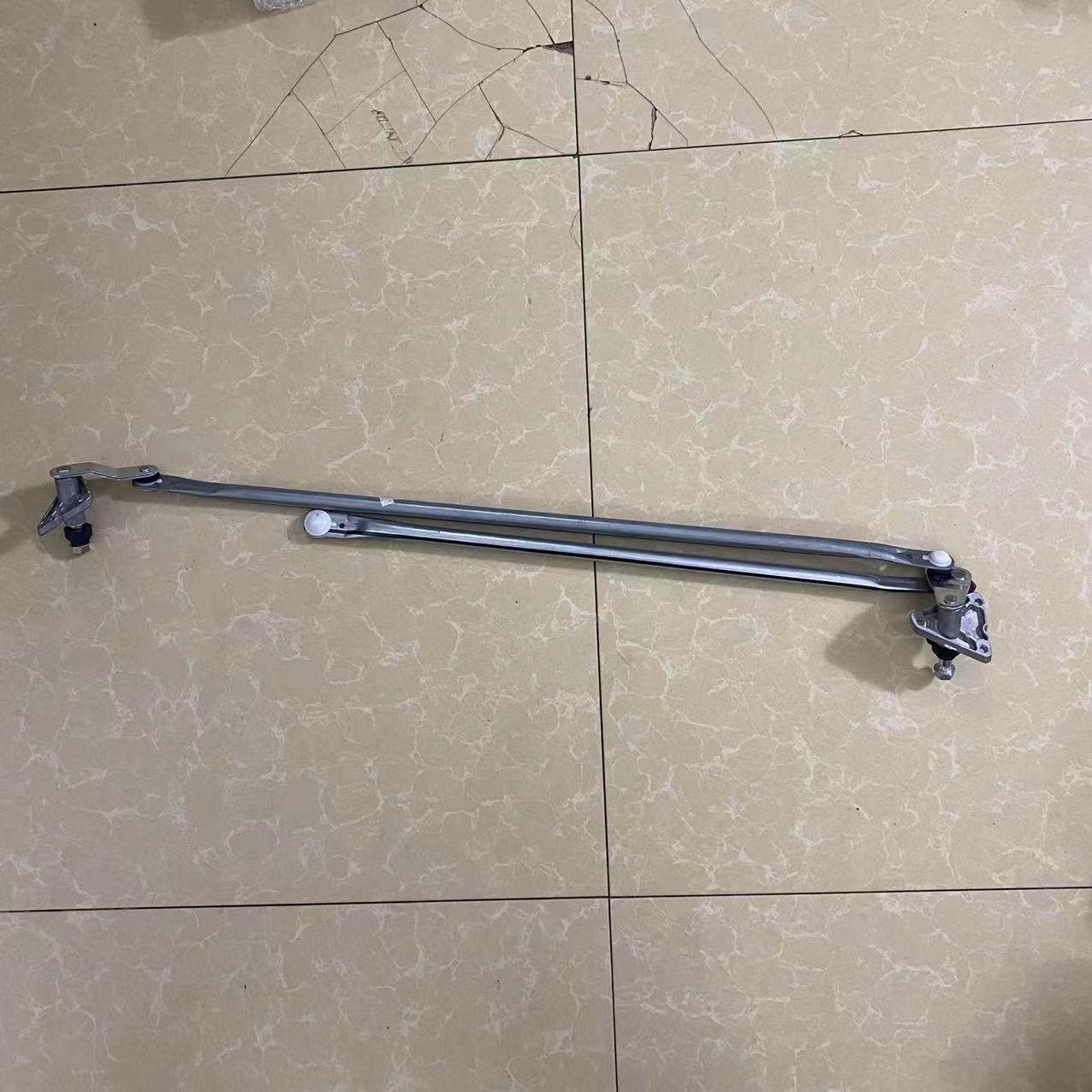 中兴田野威虎G3F1F3TUV皮卡前雨刮拉杆雨刮连动杆雨刮臂支架无限 - 封面